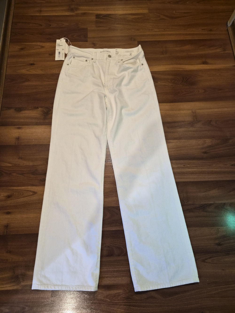 Aritzia - The Farrah Hi Rise Jean